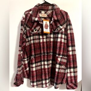Boston Traders XXL Women’s Fleece Flannel, Red, White, New With Tags, Never Worn